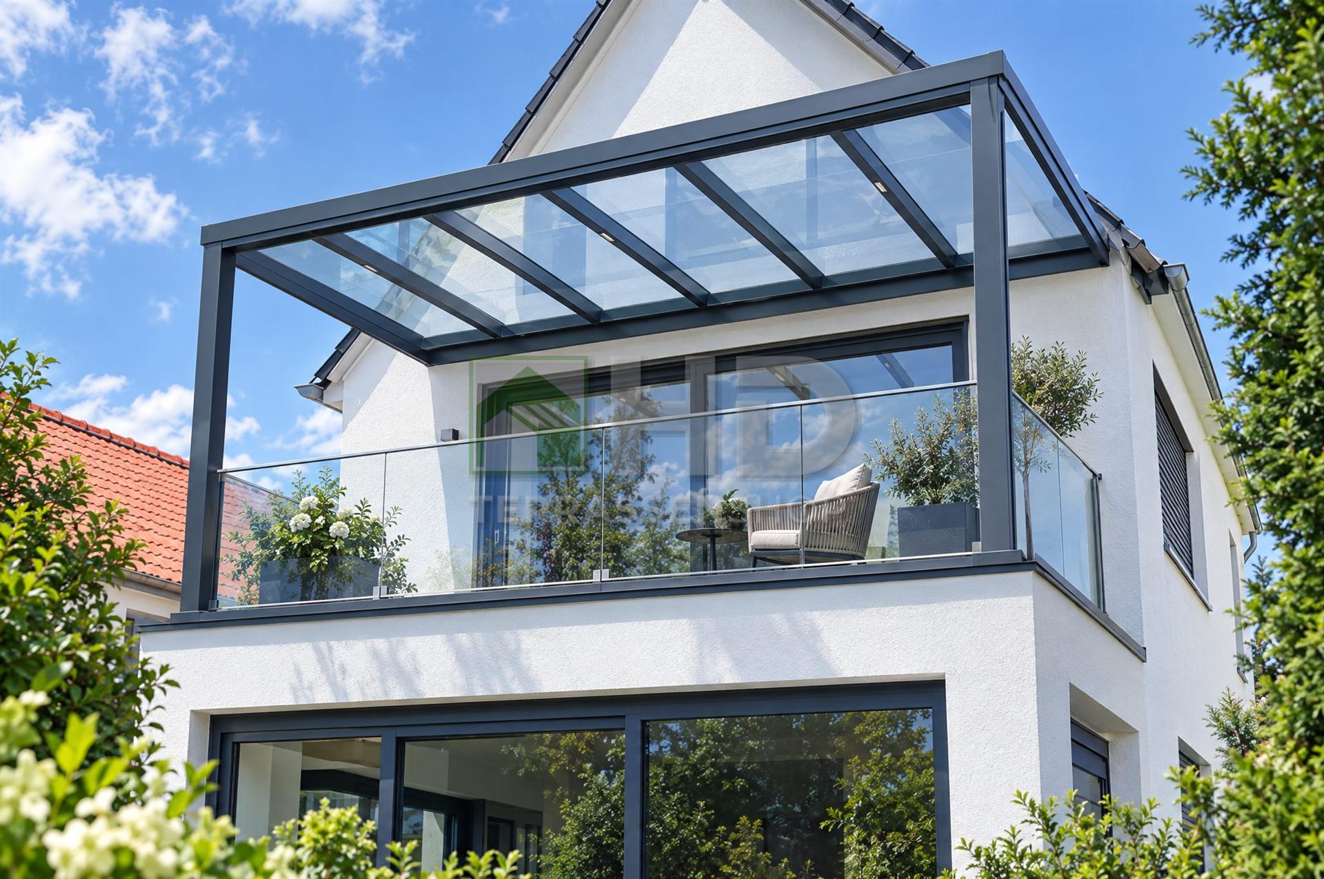 Balkonüberdachung aus Aluminium und Glas nach Maß – aus Hamm